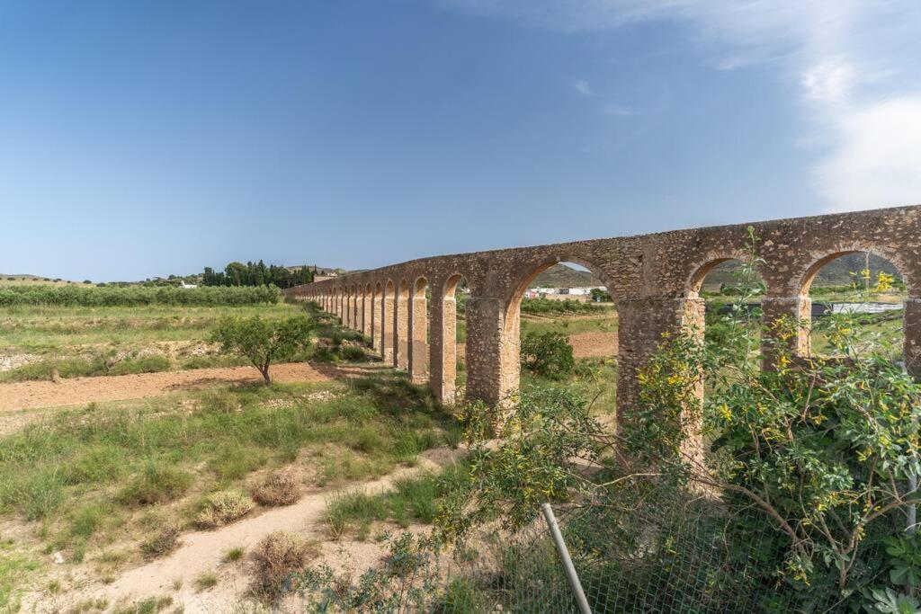 Villa De Fernan Perez Nijar Exterior photo